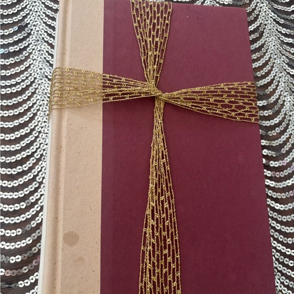 Gold and Cream osteen Decorative Books - Picture 4 of 6